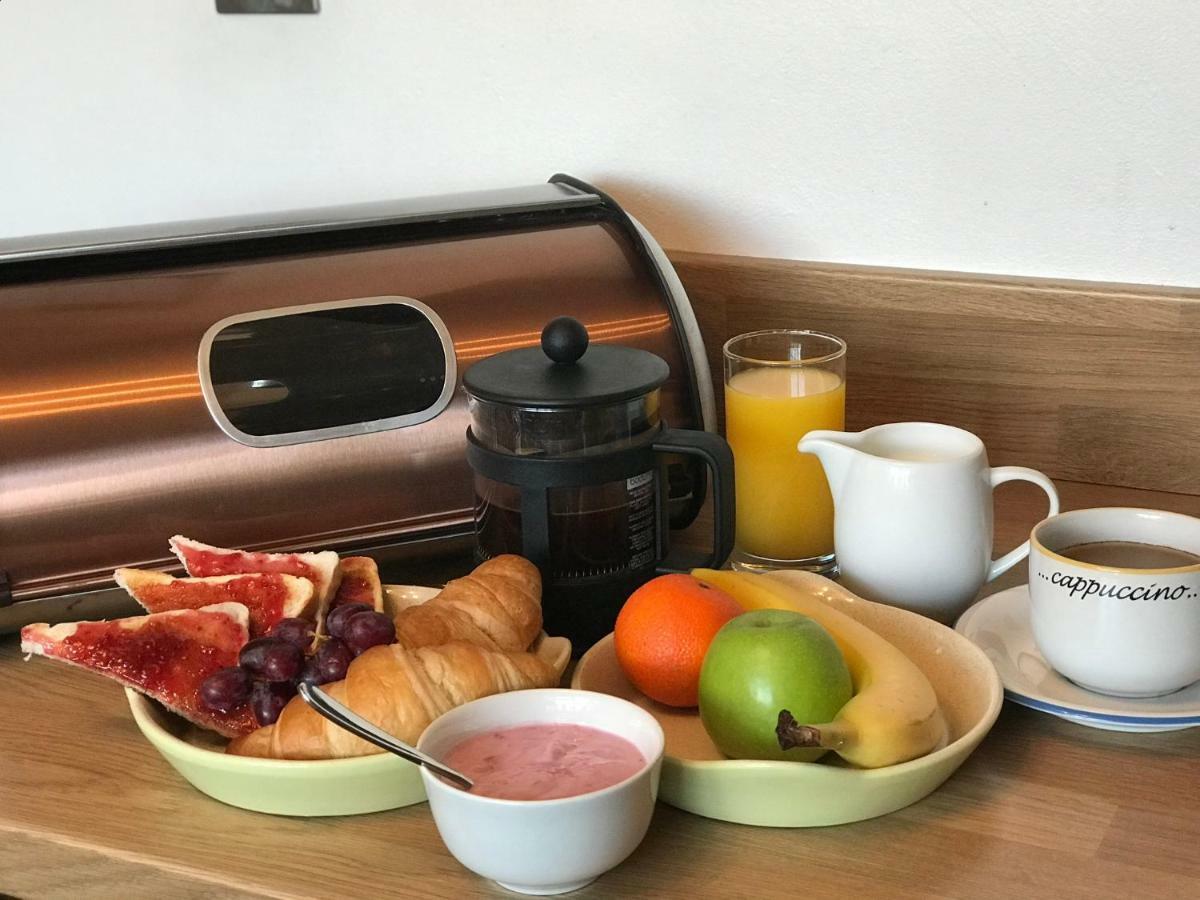 머티르티드필 The Shed B&B 외부 사진