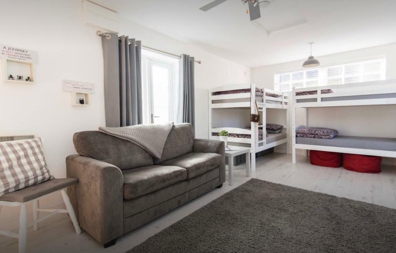 머티르티드필 The Shed B&B 외부 사진